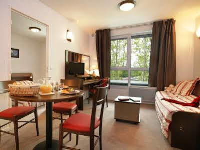 Appart Hotel Annecy Seynod 外观 照片